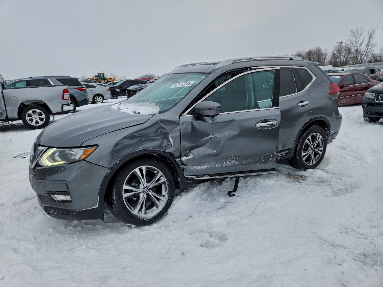 2018 NISSAN ROGUE