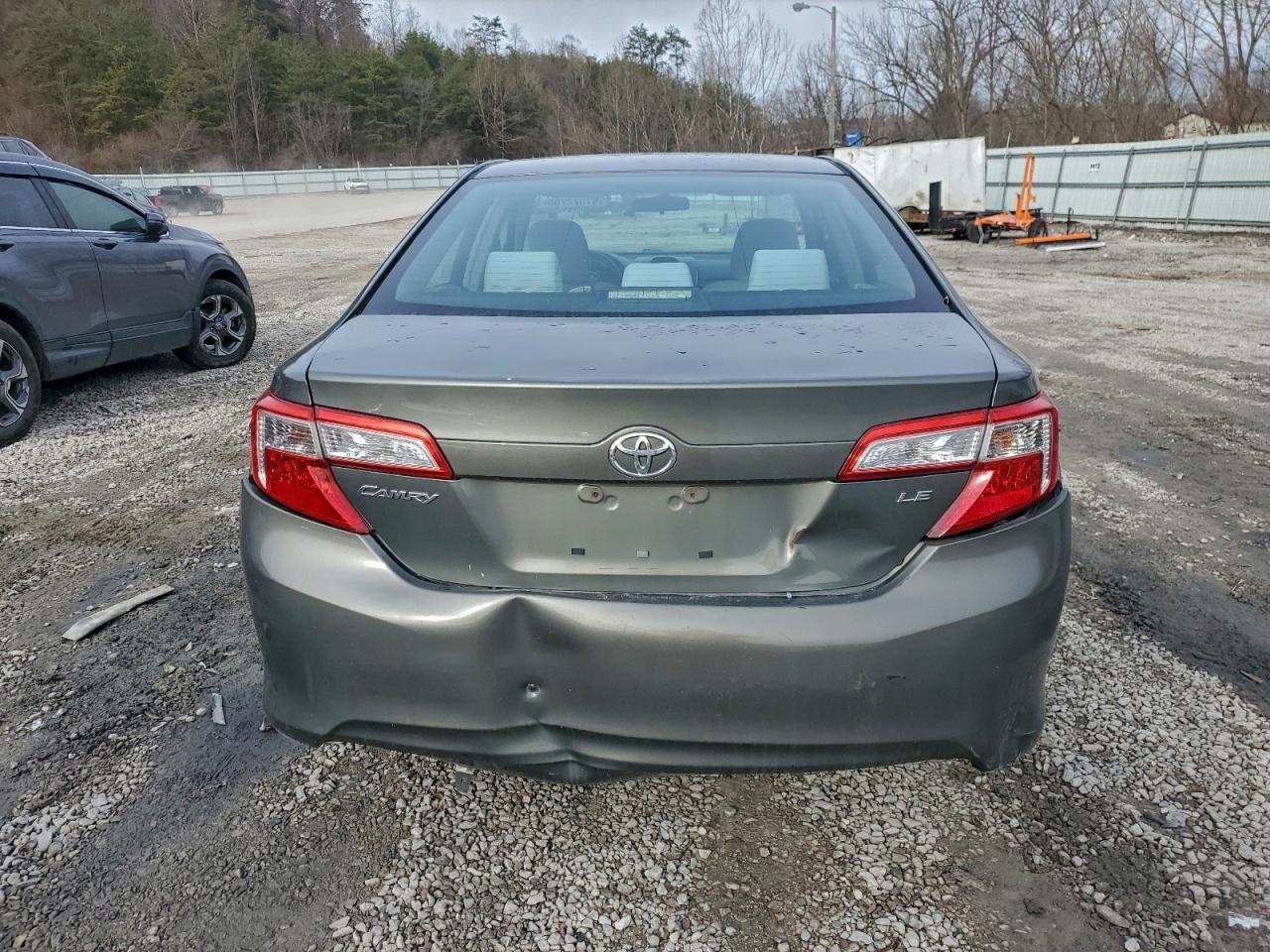 2012 TOYOTA CAMRY BASE photo 6