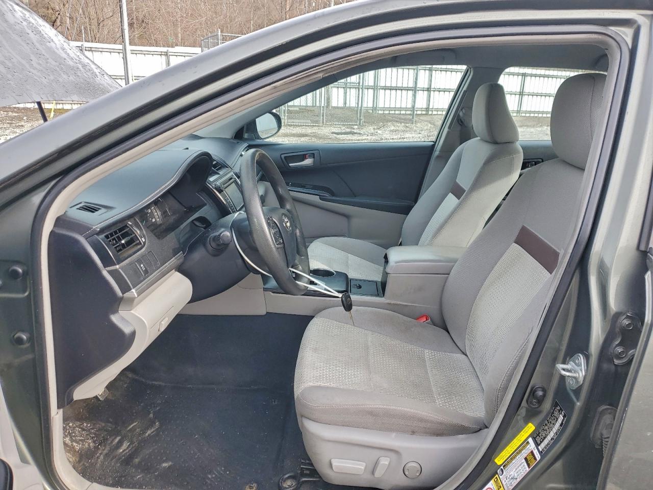 2012 TOYOTA CAMRY BASE photo 7