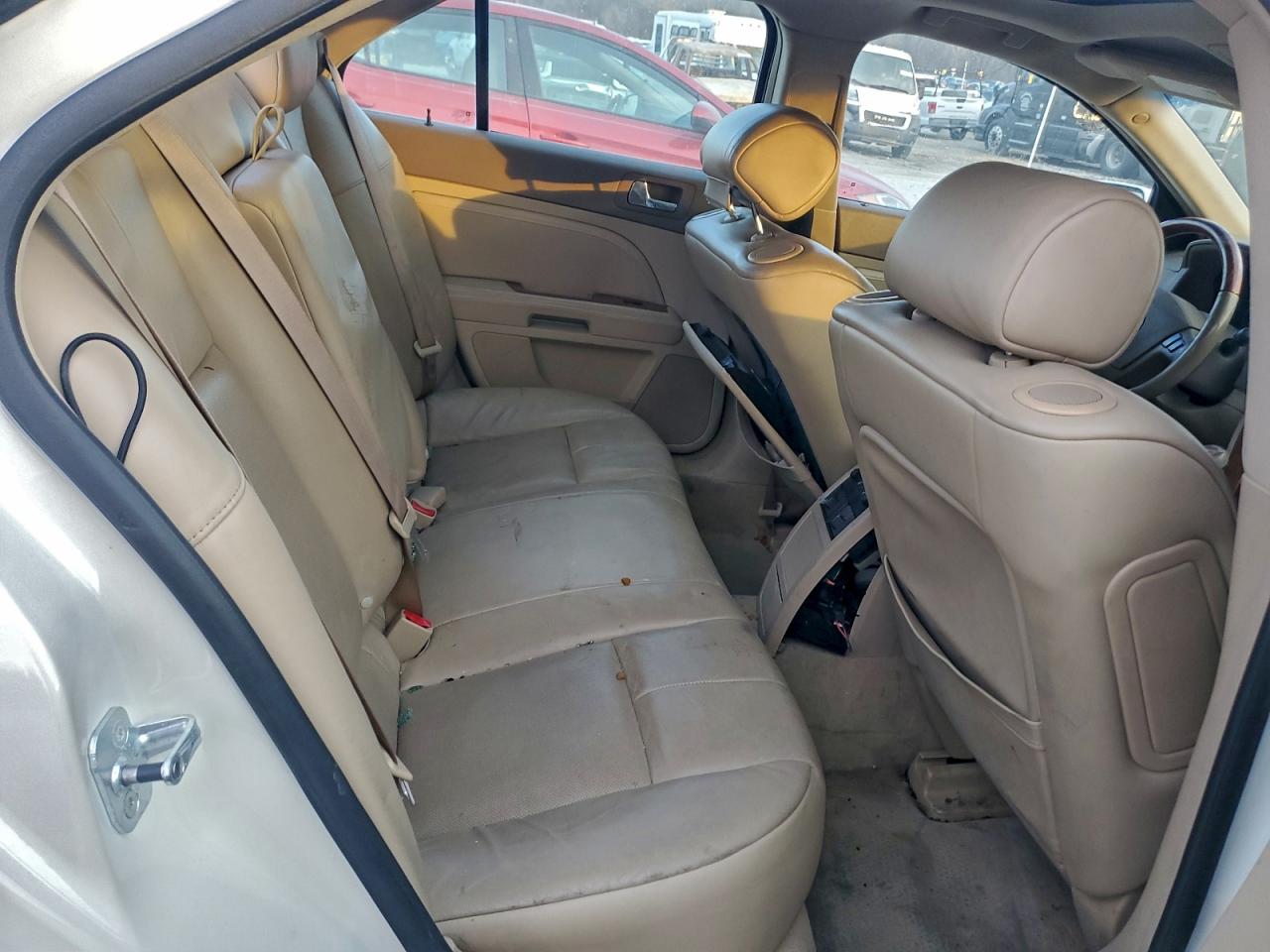 2007 CADILLAC STS photo 10