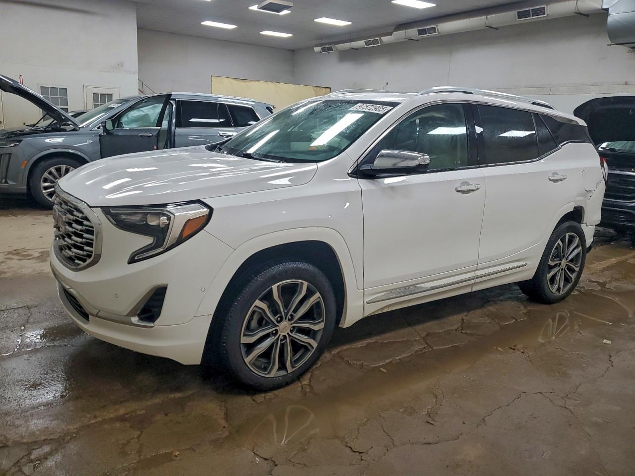 2020 GMC TERRAIN