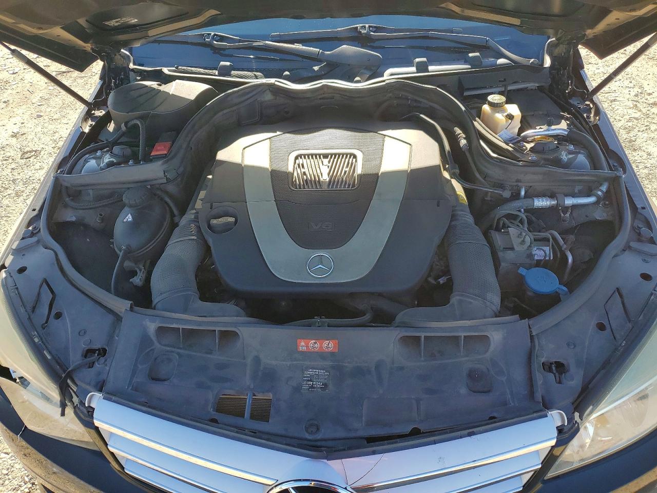 2010 MERCEDES-BENZ C 300 photo 11