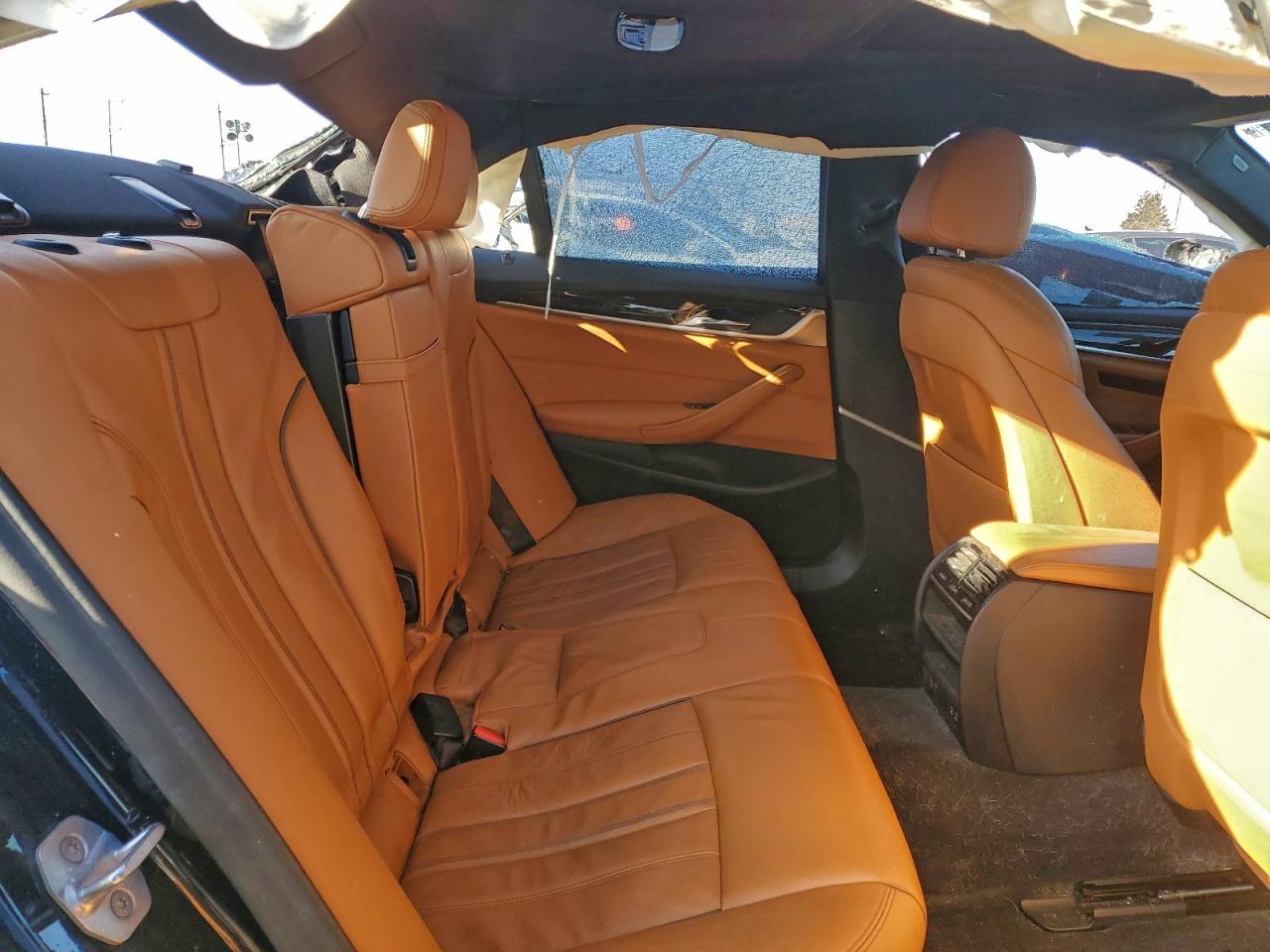 2020 BMW 530 XI photo 19