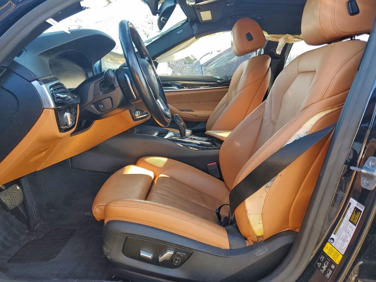 2020 BMW 530 XI photo 13