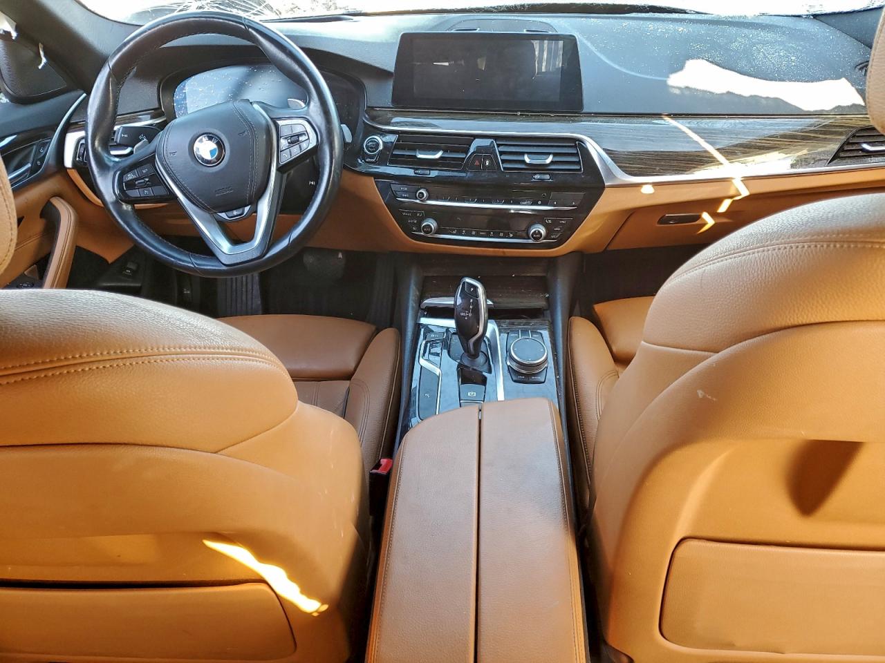 2020 BMW 530 XI photo 15