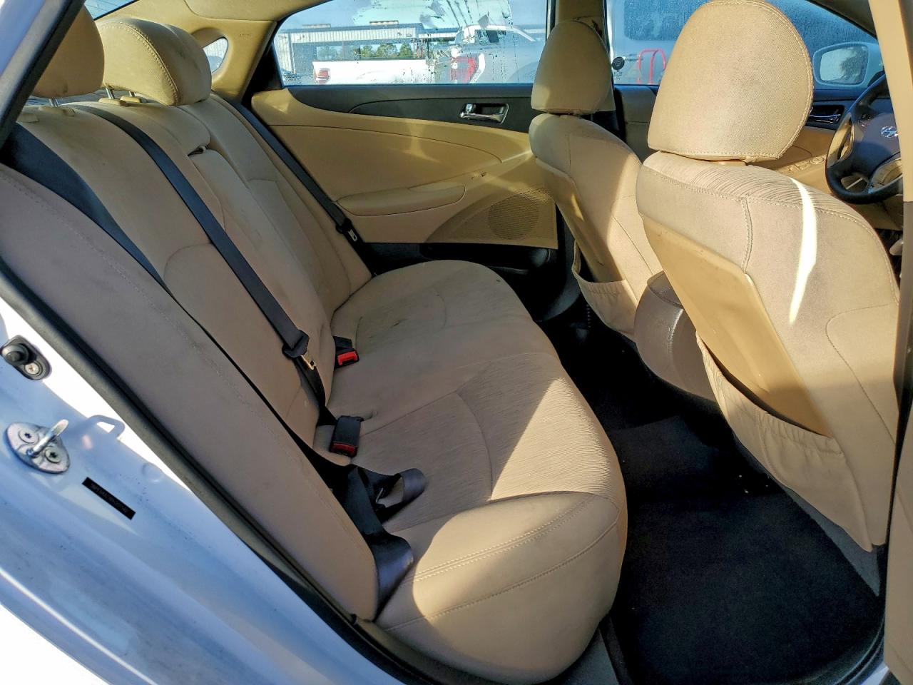 2011 HYUNDAI SONATA GLS photo 10