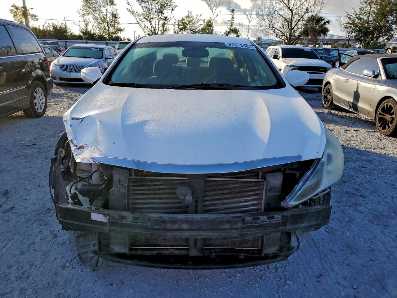 2011 HYUNDAI SONATA GLS photo 5