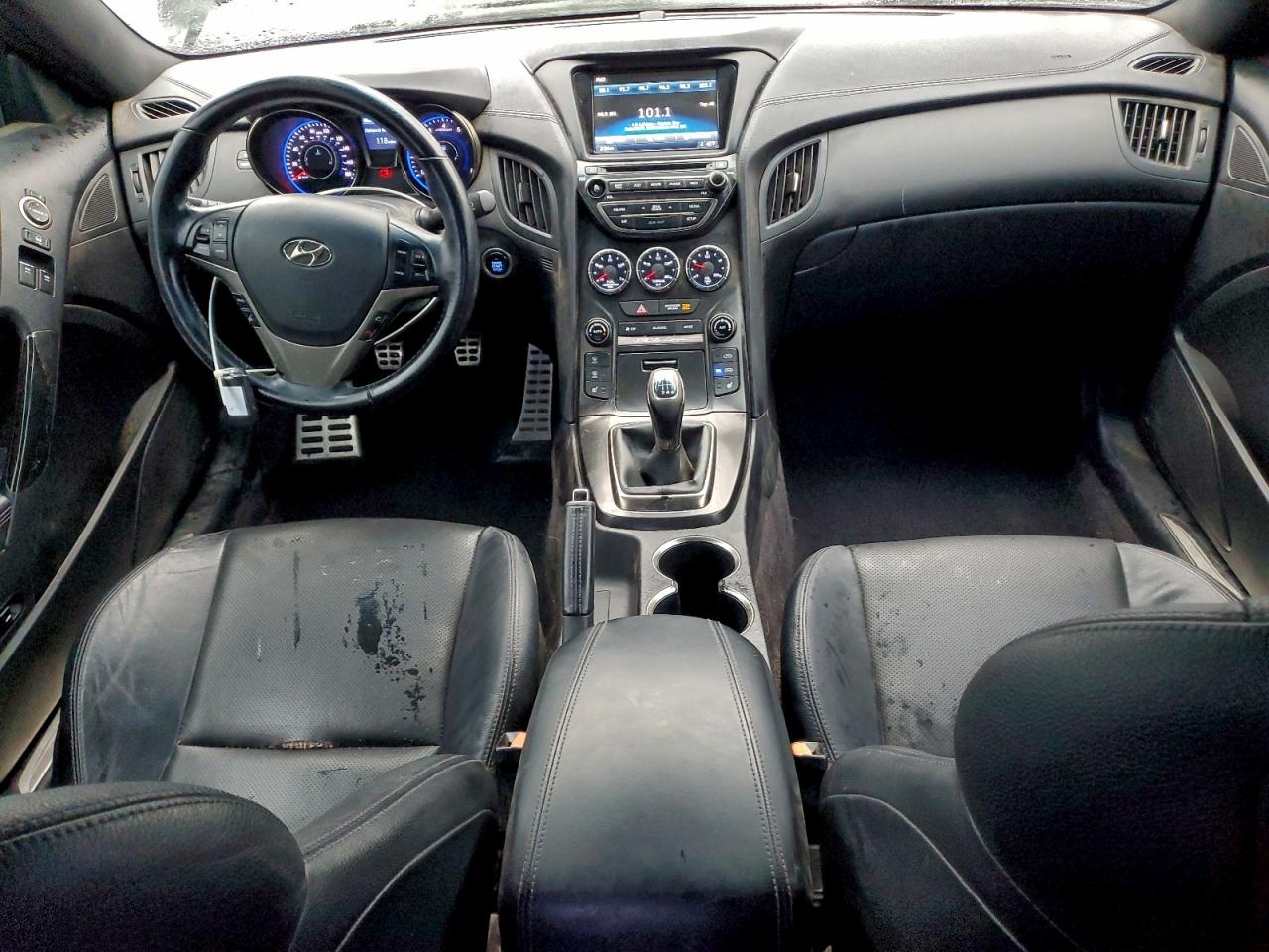 2015 HYUNDAI GENESIS COUPE 3.8L photo 29