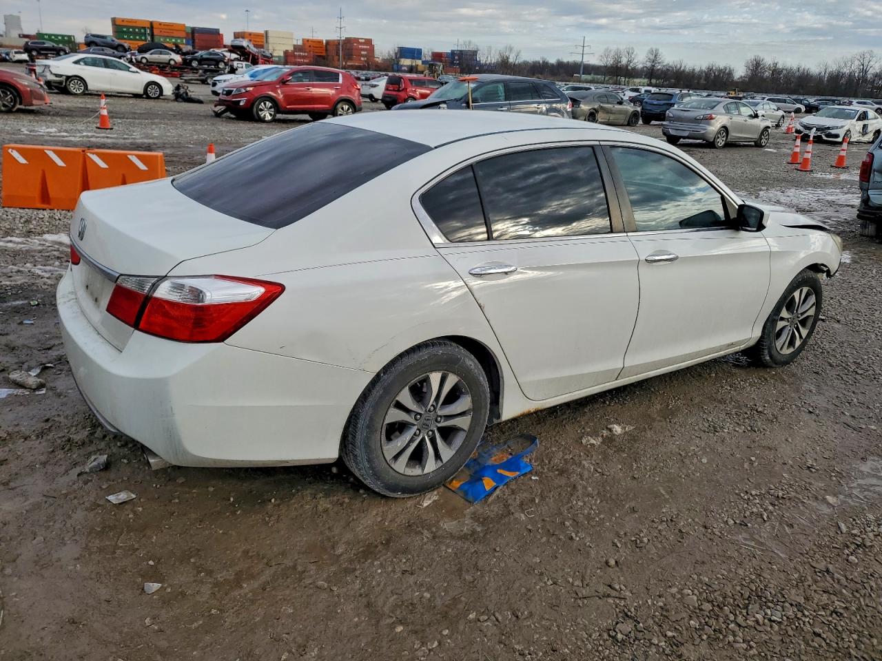2013 HONDA ACCORD LX photo 5