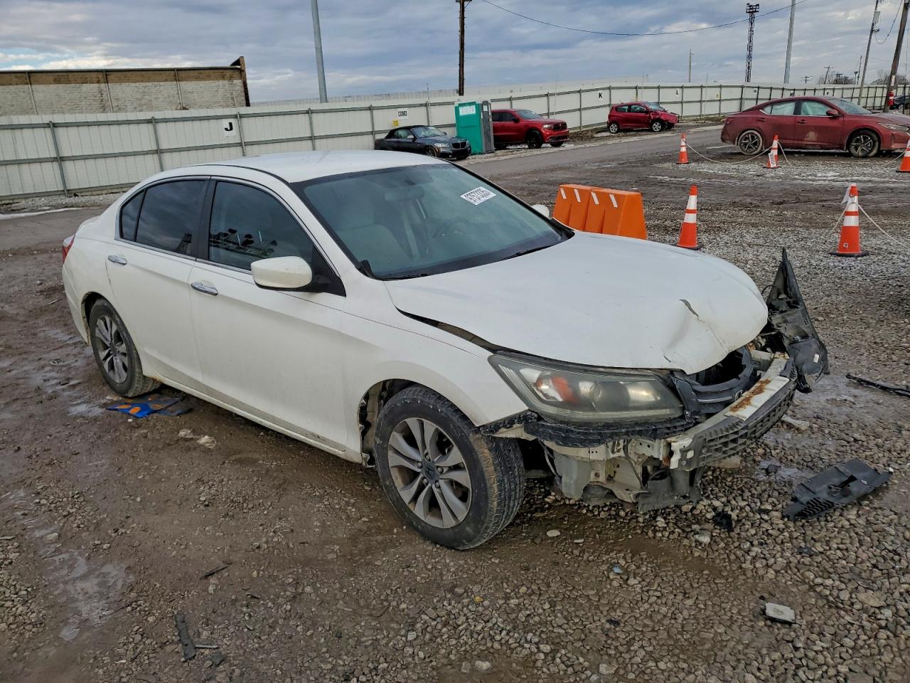 2013 HONDA ACCORD LX photo 7