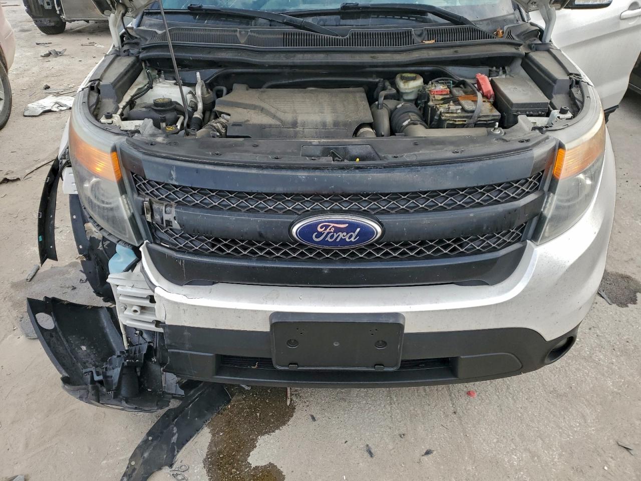 2015 FORD EXPLORER SPORT photo 23
