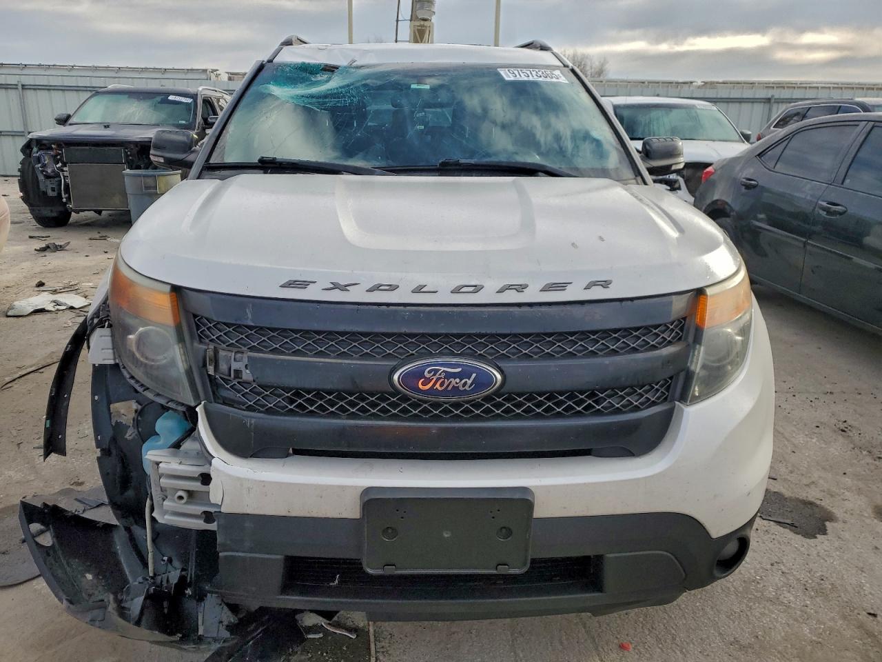2015 FORD EXPLORER SPORT photo 9