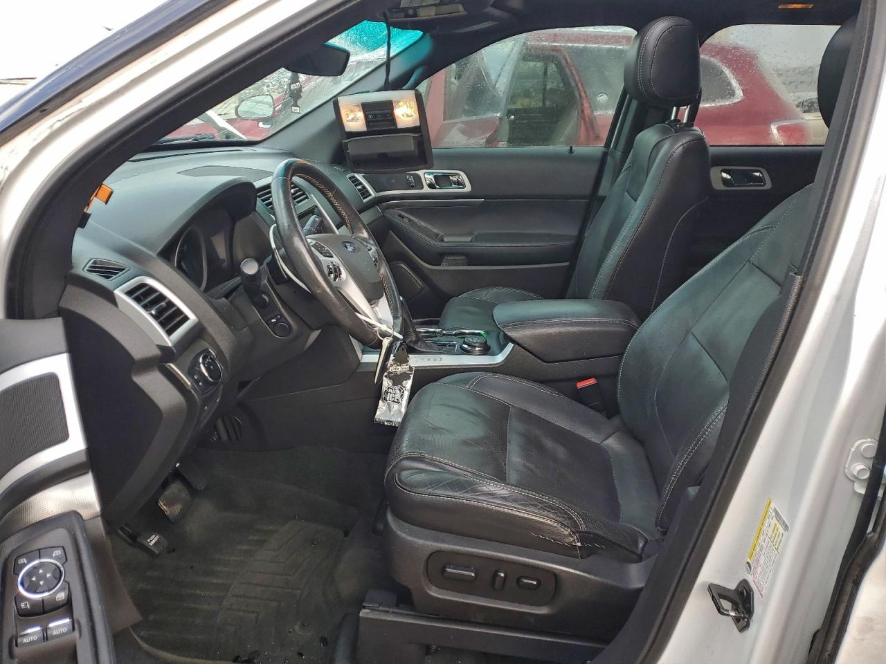 2015 FORD EXPLORER SPORT photo 13