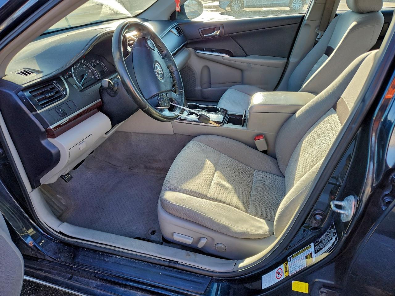 2013 TOYOTA CAMRY L photo 13