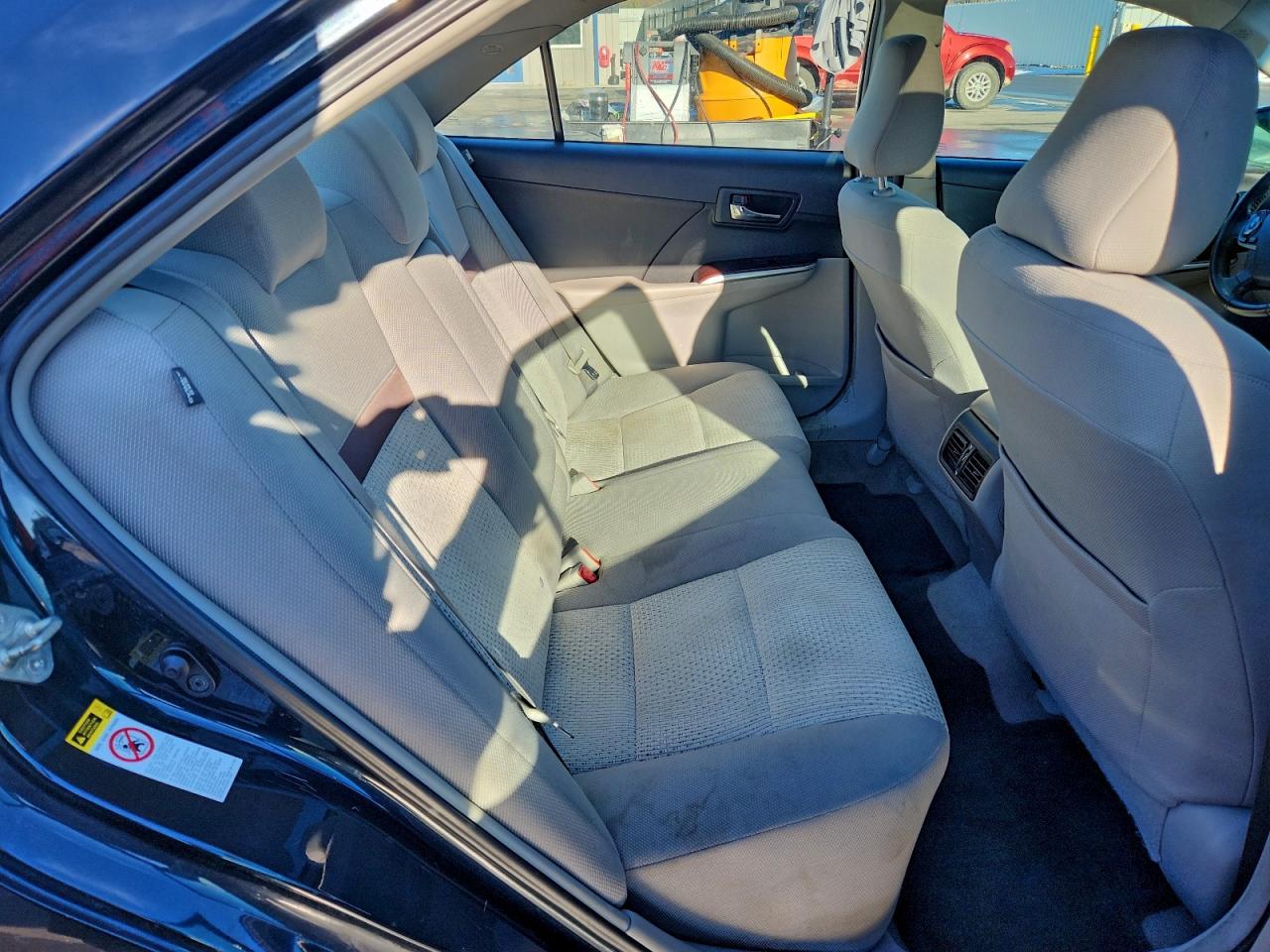 2013 TOYOTA CAMRY L photo 19