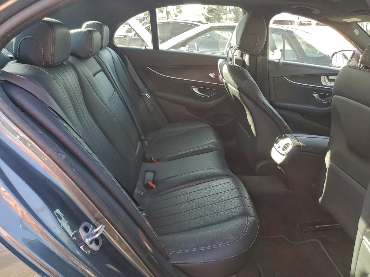 2020 MERCEDES-BENZ E 350 photo 19