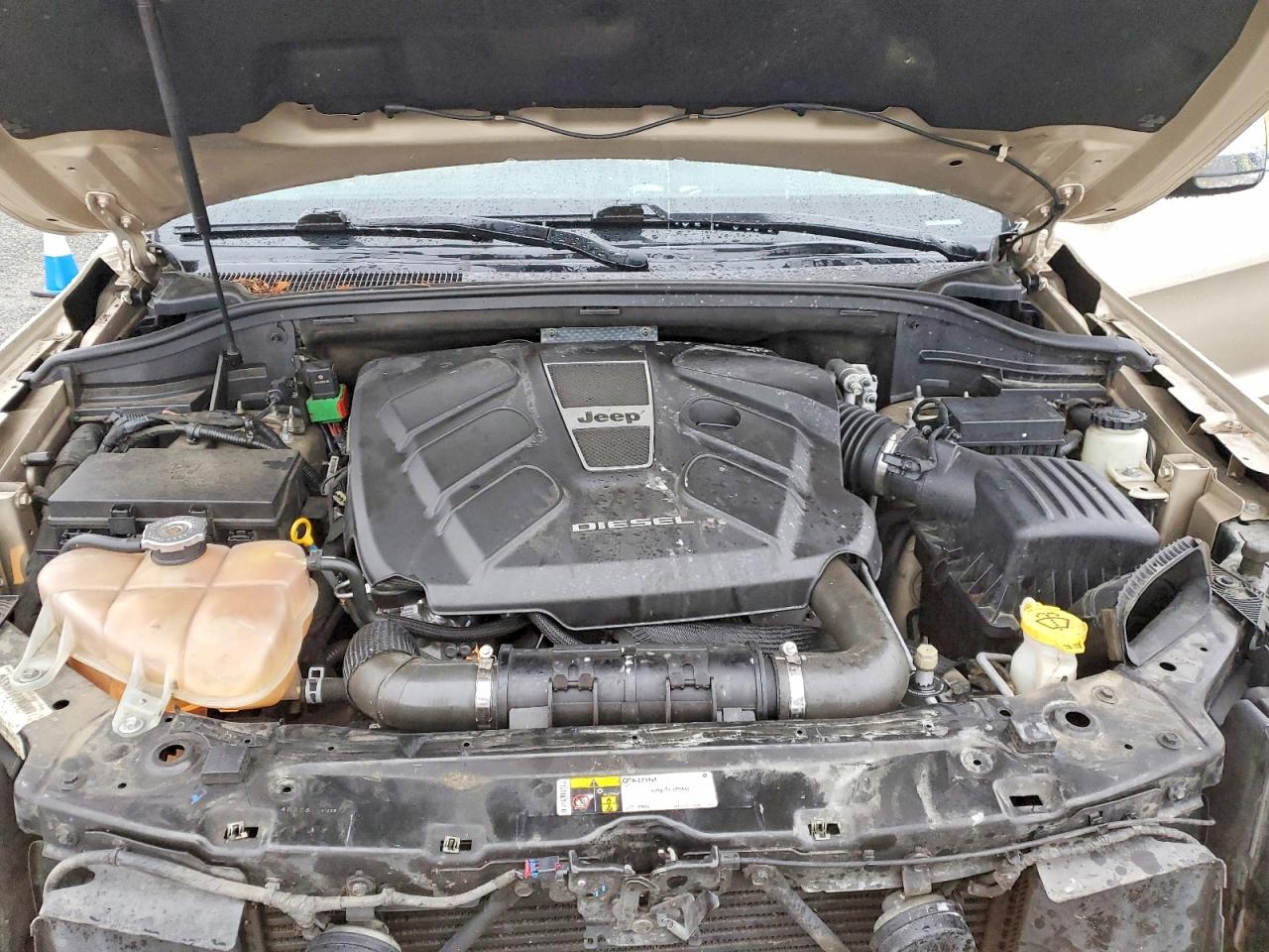 2015 JEEP GRAND CHEROKEE LIMITED photo 12