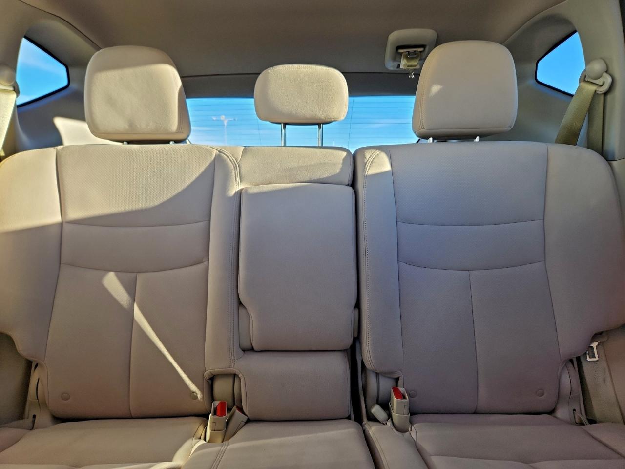 2017 NISSAN MURANO SV photo 10