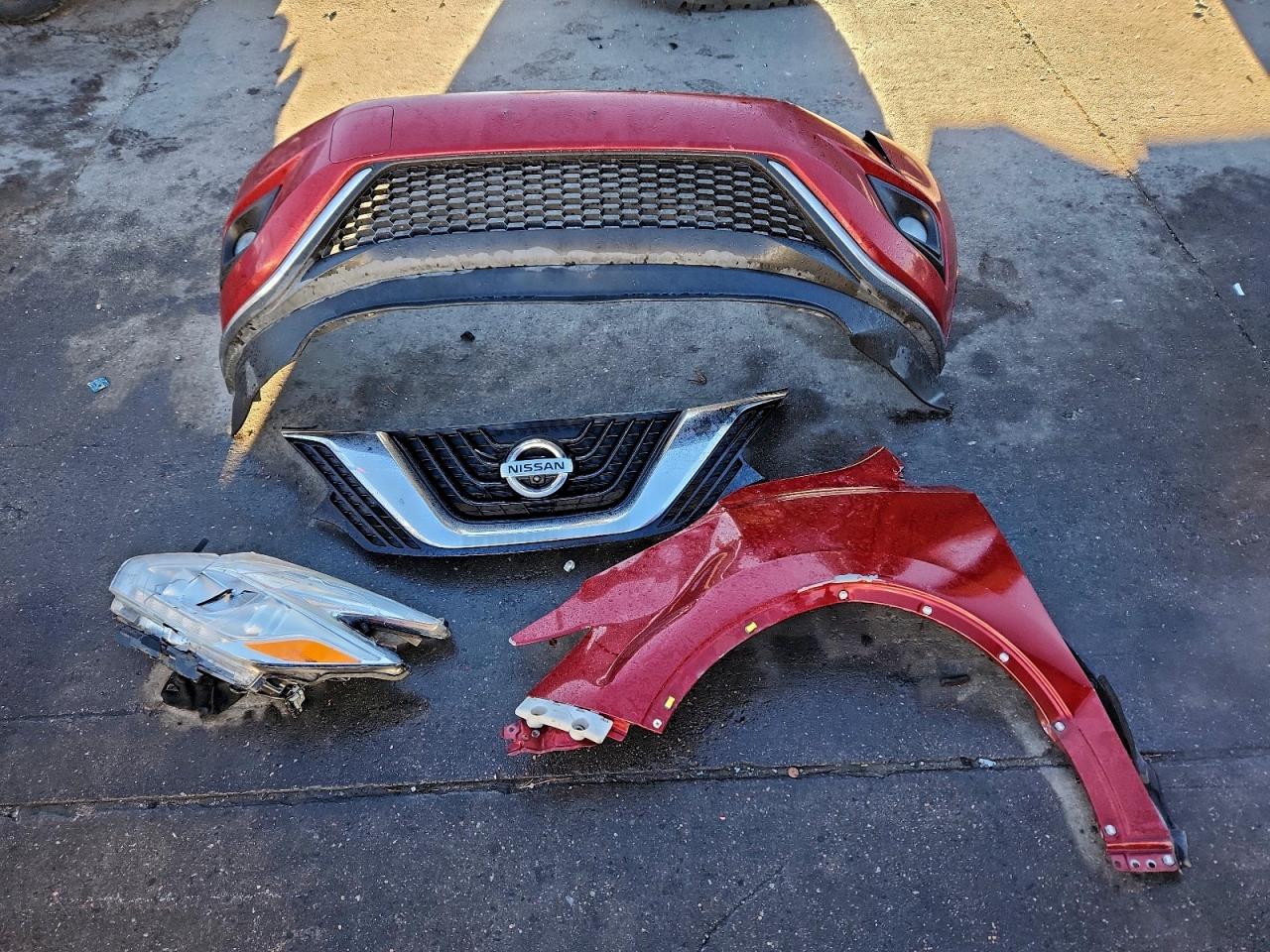 2017 NISSAN MURANO SV photo 13