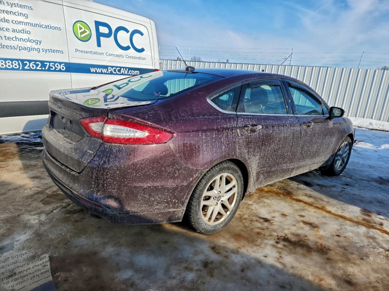 2013 FORD FUSION SE photo 3