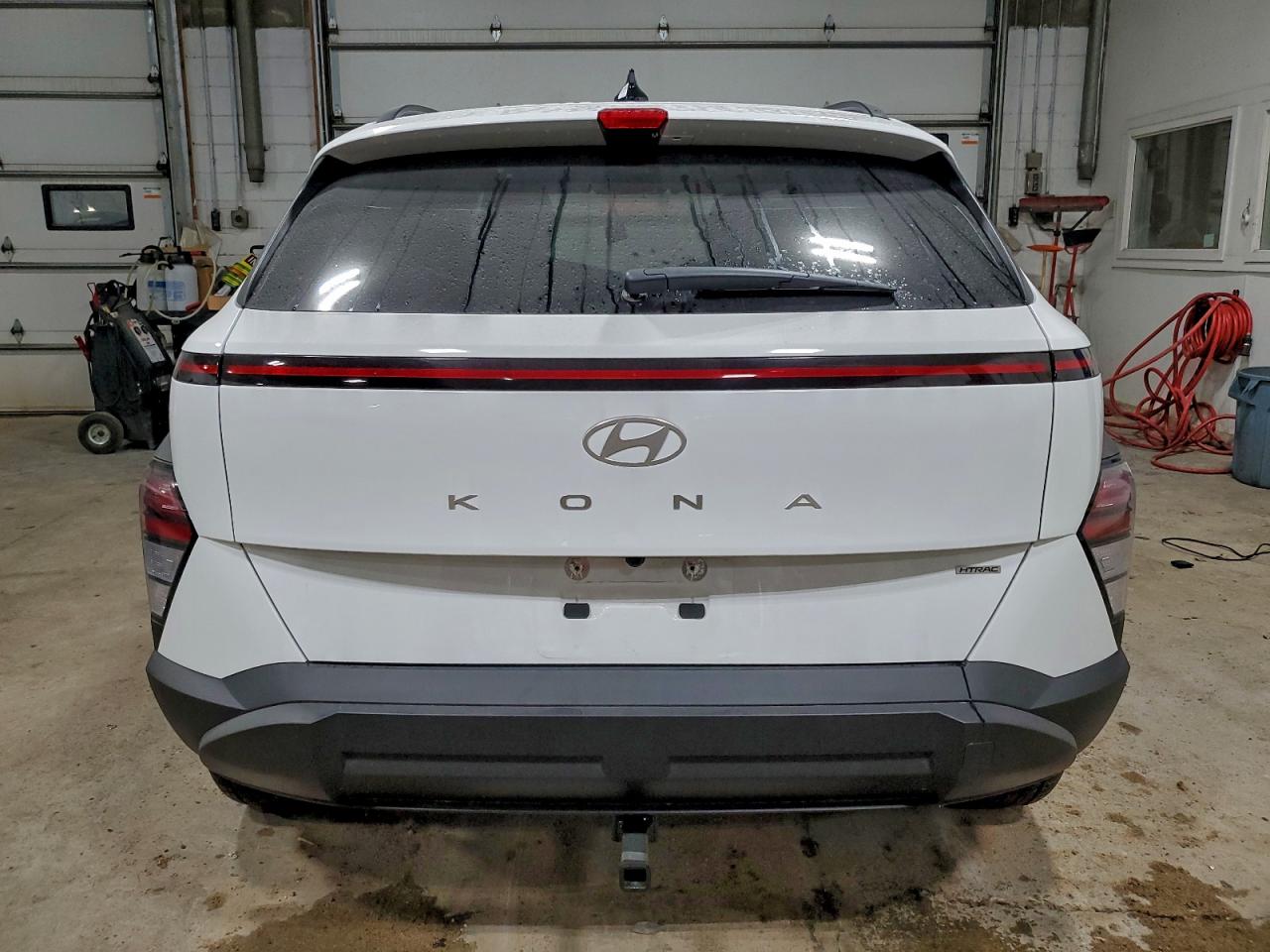 2025 HYUNDAI KONA SEL photo 6