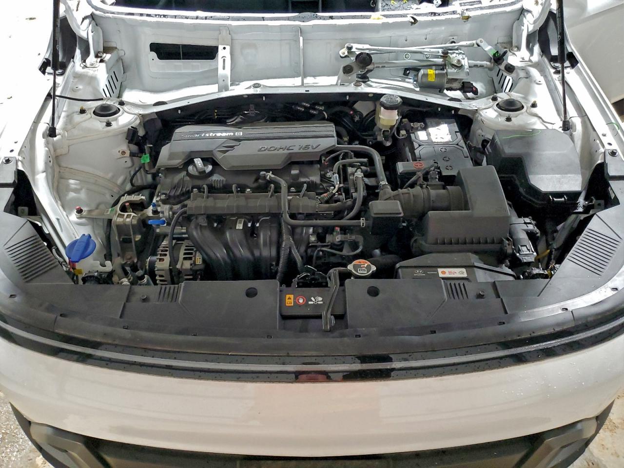 2025 HYUNDAI KONA SEL photo 12
