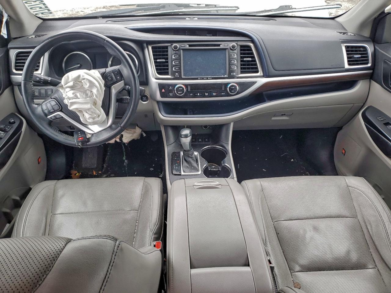 2016 TOYOTA HIGHLANDER LIMITED photo 8