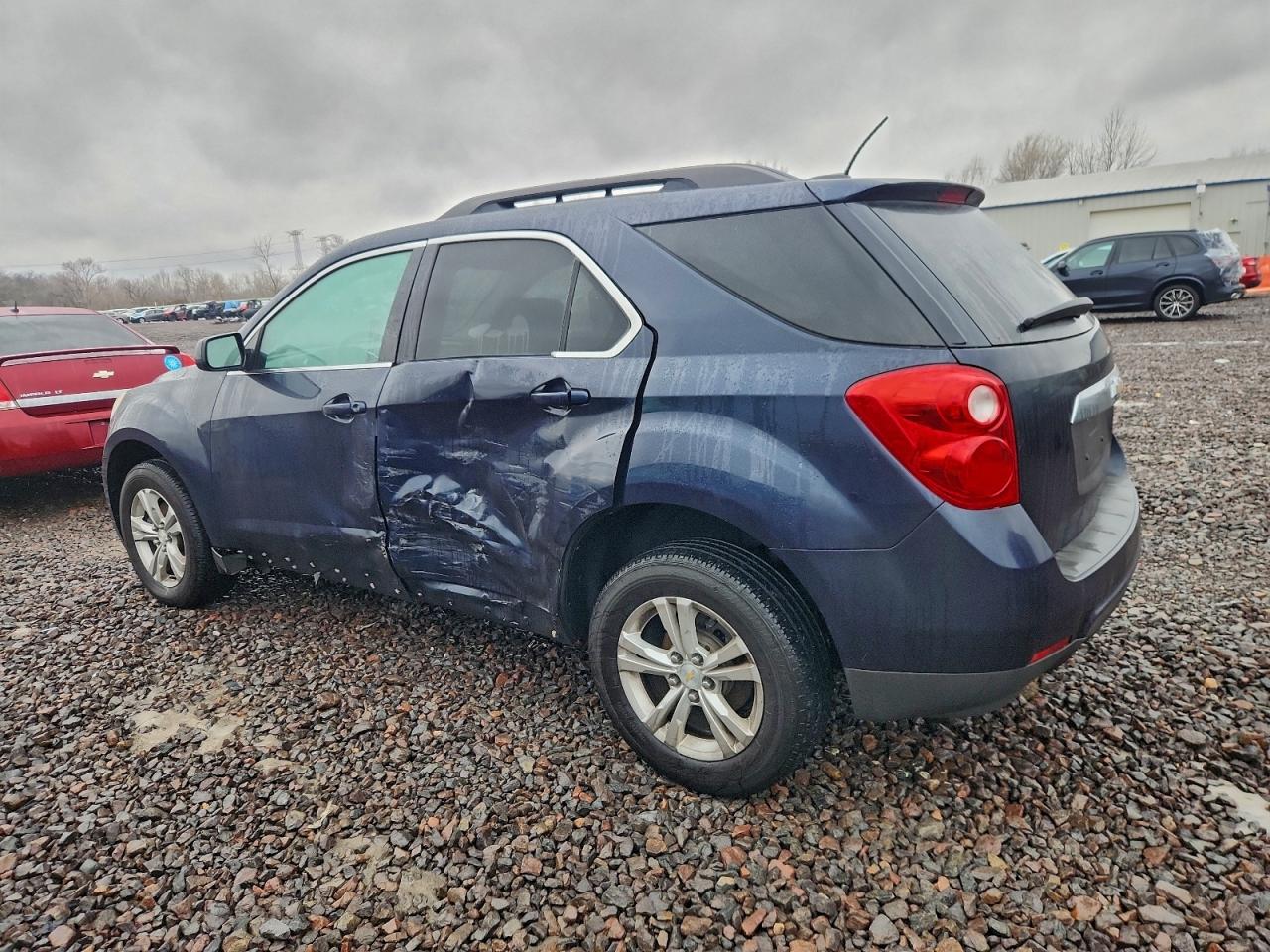 2015 CHEVROLET EQUINOX LT photo 2