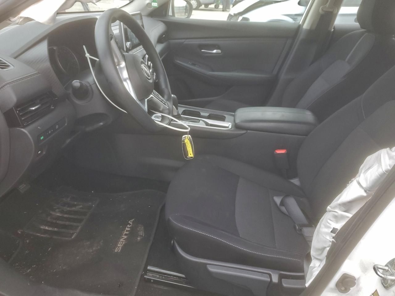 2024 NISSAN SENTRA SV photo 7