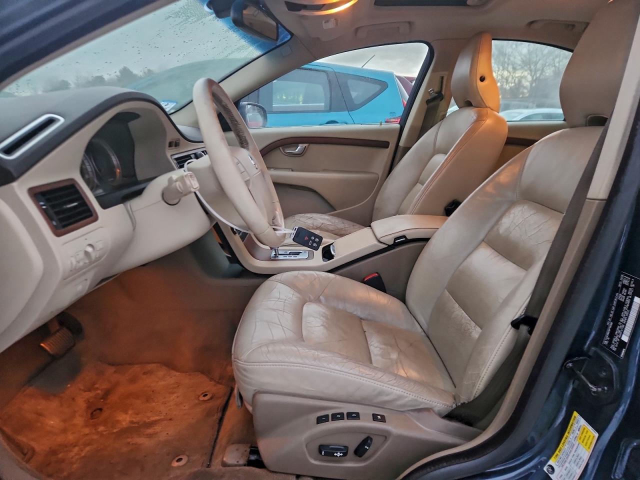 2009 VOLVO S80 3.2 photo 7