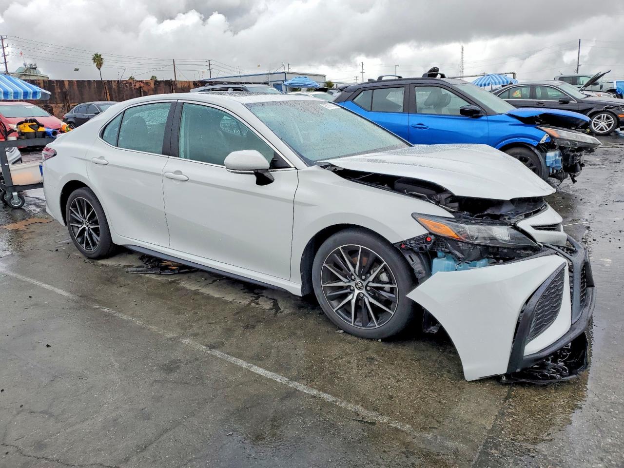 2022 TOYOTA CAMRY SE photo 7