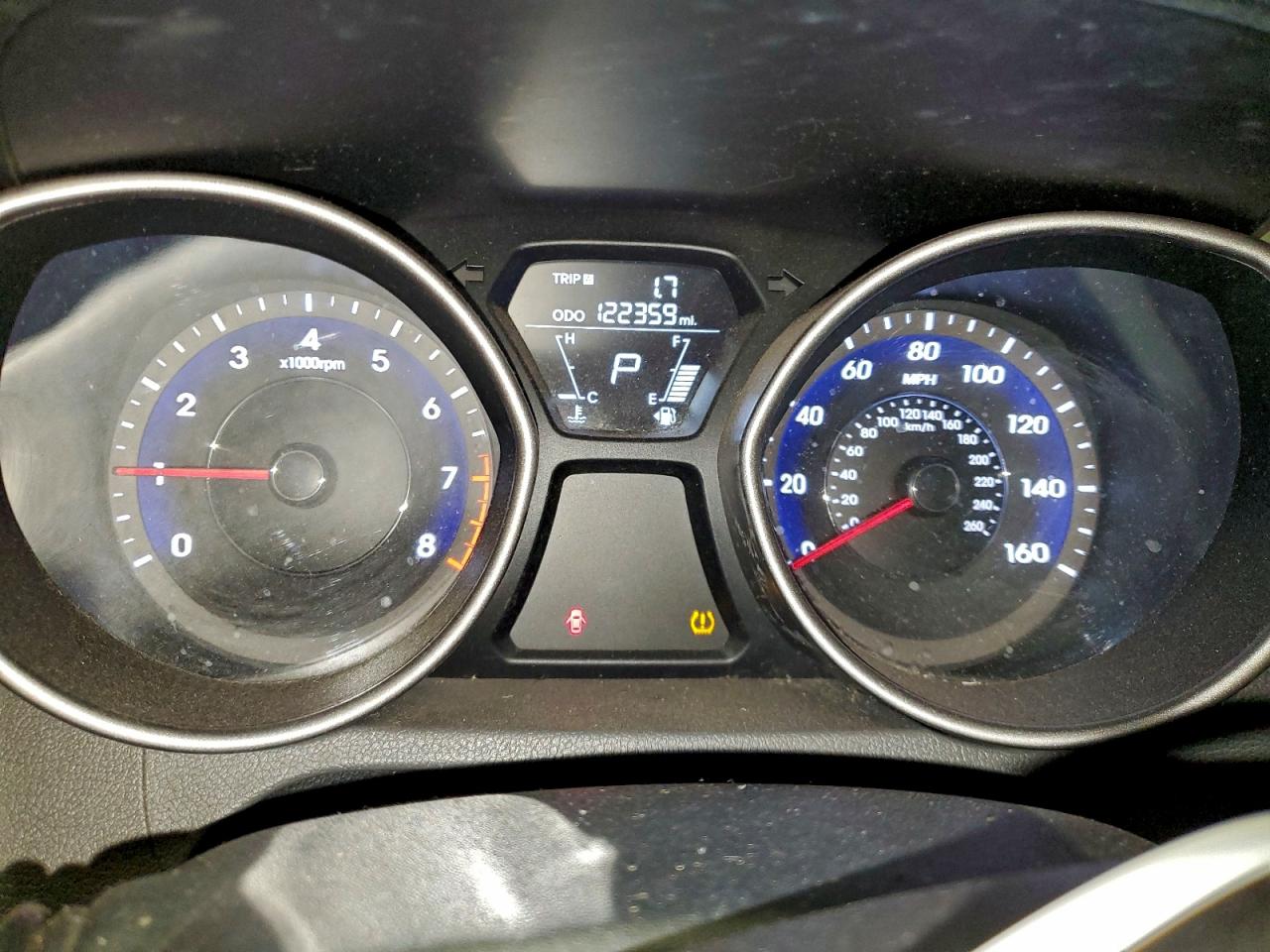 2013 HYUNDAI ELANTRA GLS photo 9
