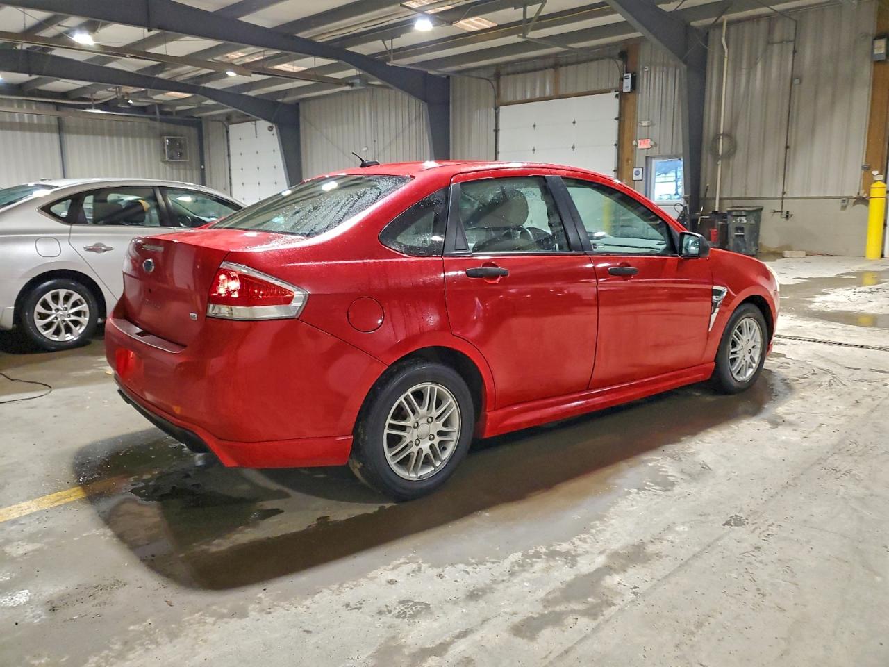 2008 FORD FOCUS SE photo 3