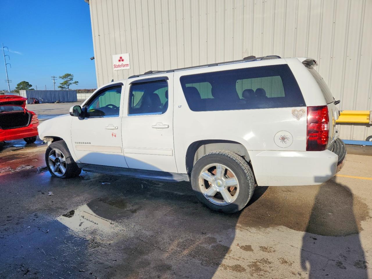 2011 CHEVROLET SUBURBAN K1500 LT photo 5
