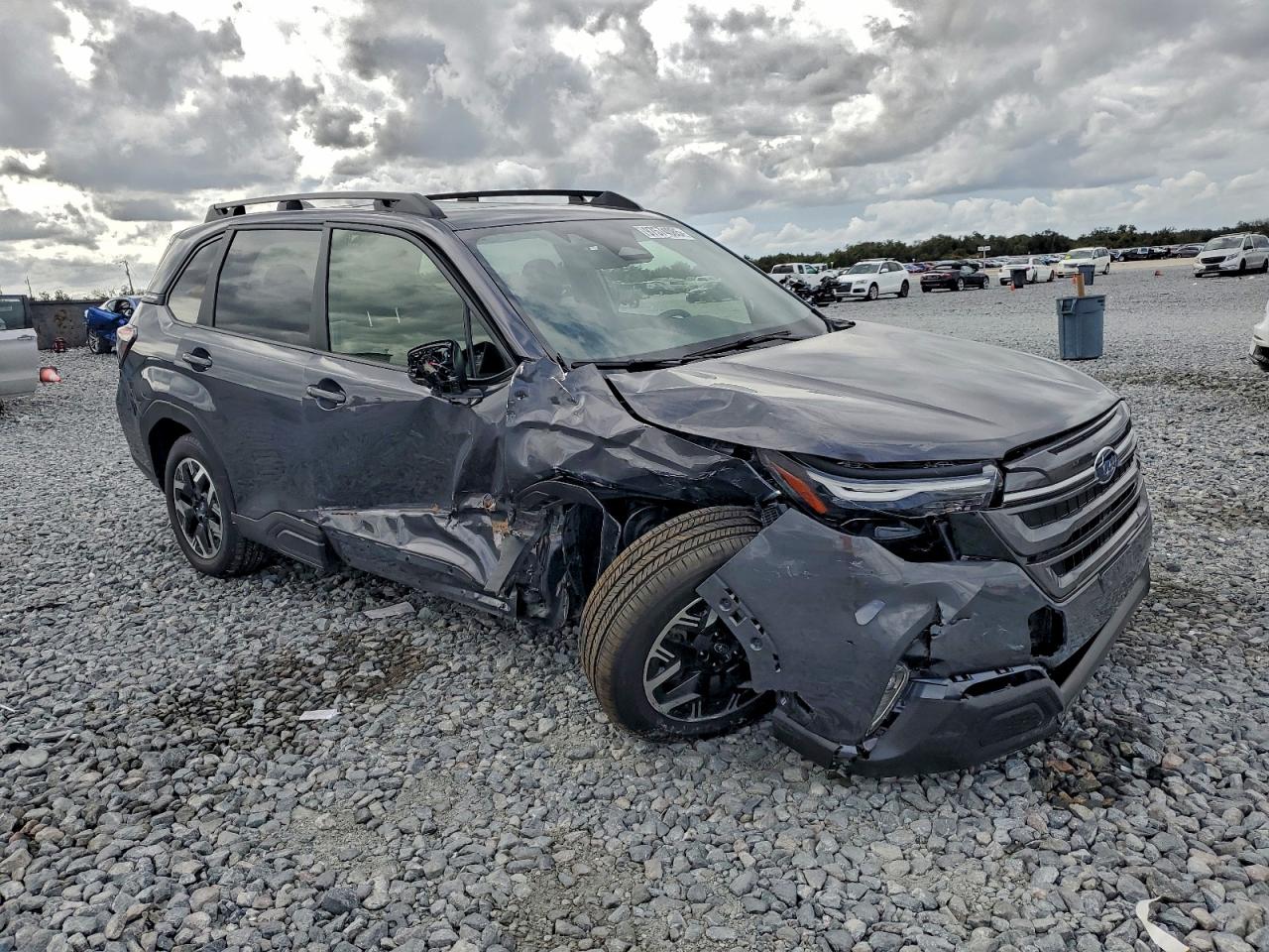 2025 SUBARU FORESTER PREMIUM photo 7