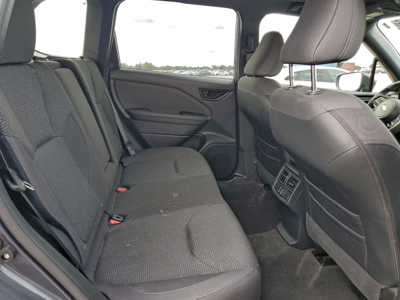 2025 SUBARU FORESTER PREMIUM photo 19