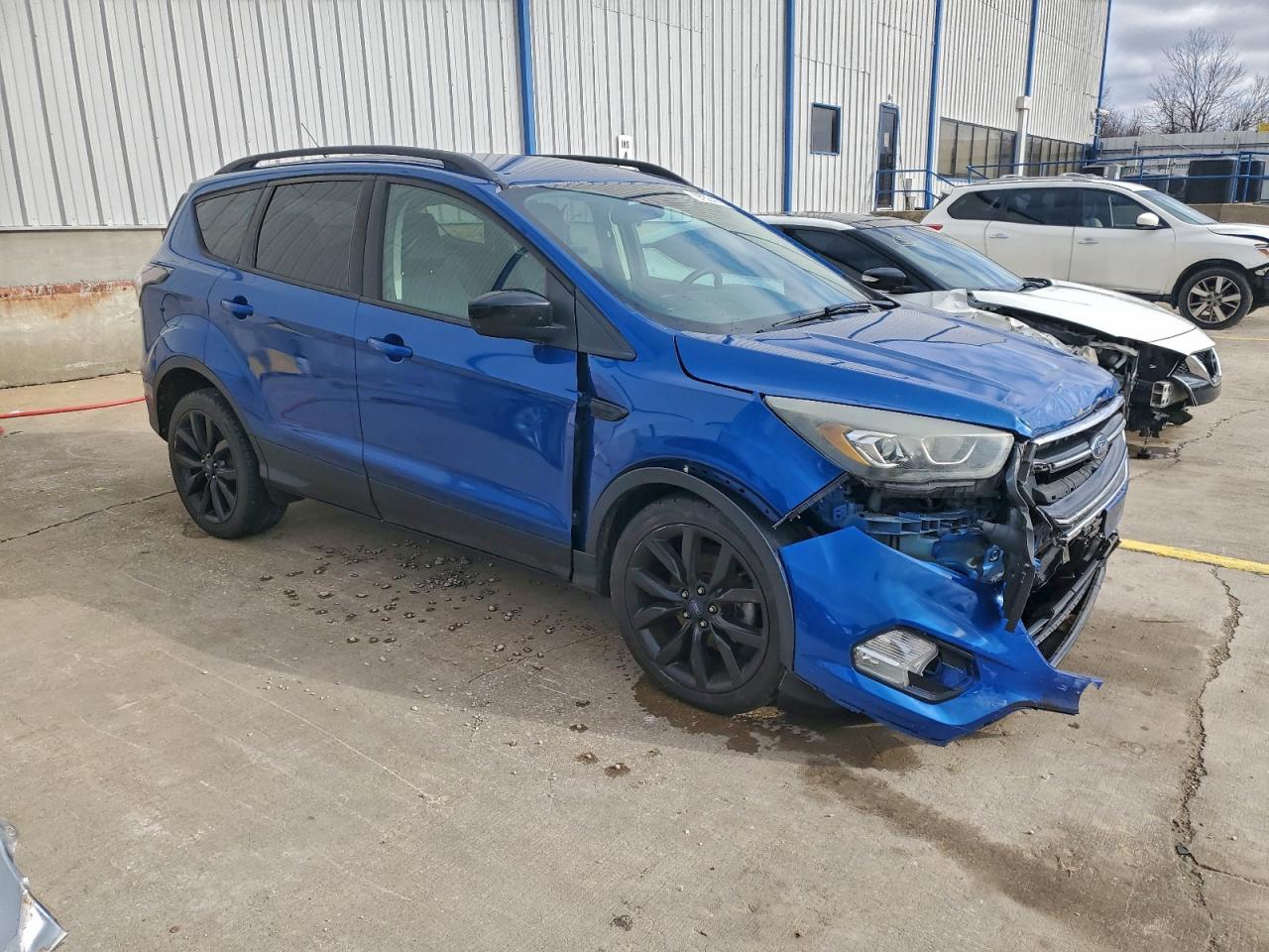 2017 FORD ESCAPE SE photo 7