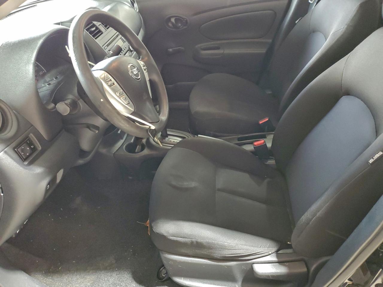 2018 NISSAN VERSA S photo 13