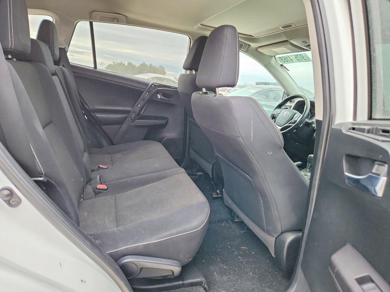 2018 TOYOTA RAV4 ADVENTURE photo 41