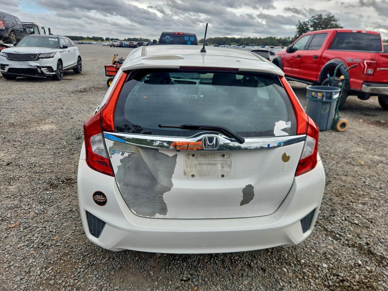 2015 HONDA FIT EX photo 16
