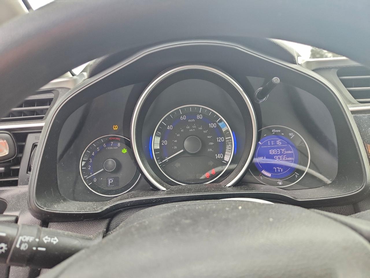2015 HONDA FIT EX photo 25