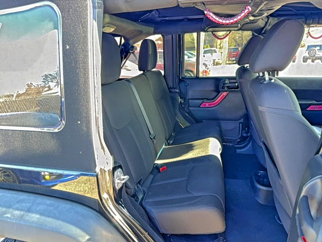 2016 JEEP WRANGLER UNLIMITED SPORT photo 16