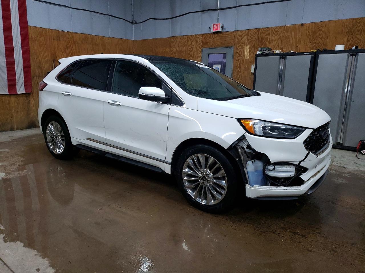 2020 FORD EDGE TITANIUM photo 4