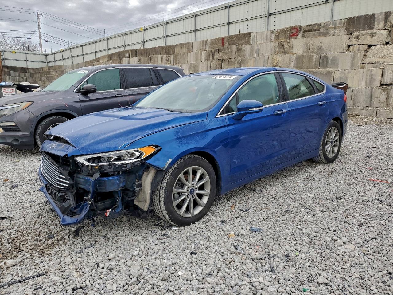 2017 FORD FUSION