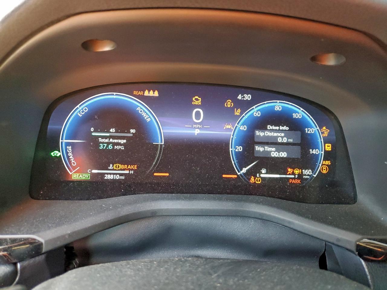 2025 TOYOTA CAMRY XSE photo 9