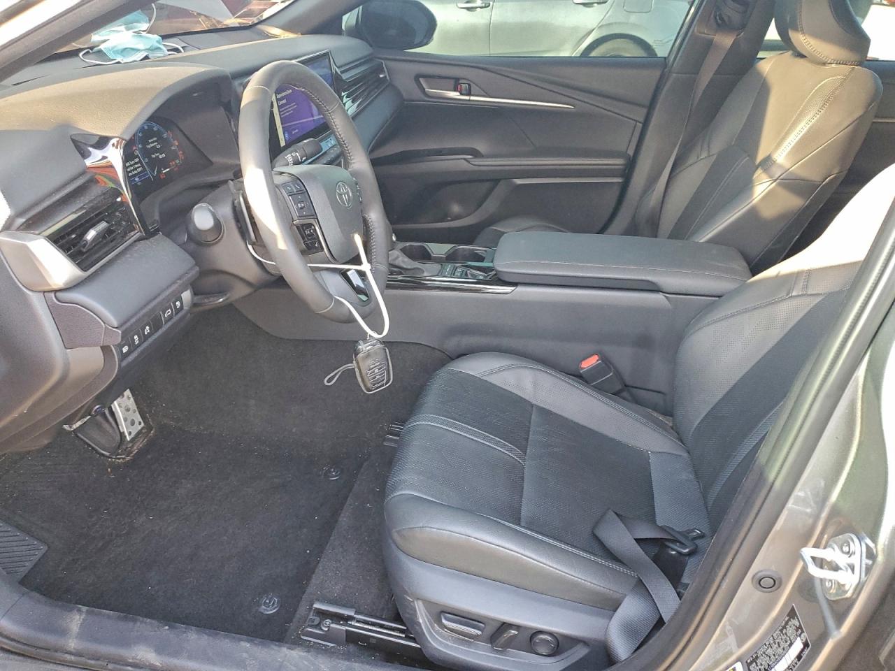 2025 TOYOTA CAMRY XSE photo 7