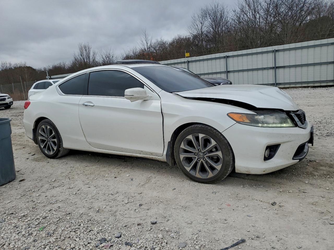 2015 HONDA ACCORD EXL photo 4