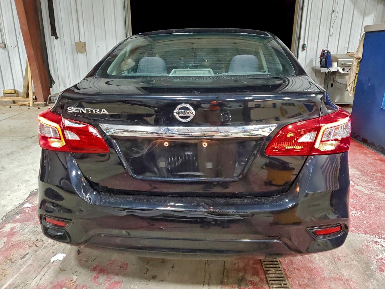 2017 NISSAN SENTRA S photo 6