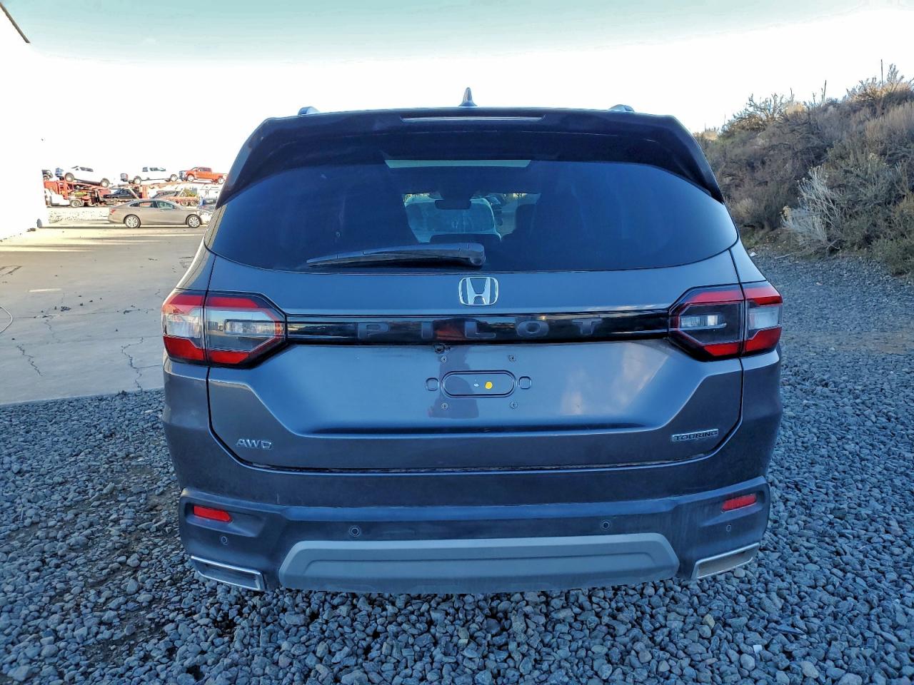 2025 HONDA PILOT TOURING photo 6