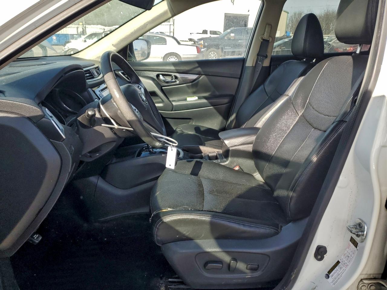 2016 NISSAN ROGUE S photo 7